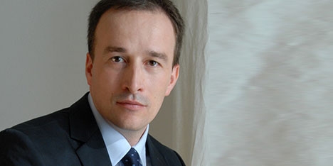<b>Peter Varga</b>, Fondsmanager des neuen Erste Responsible Bond Emerging <b>...</b> - 1386069797_varga