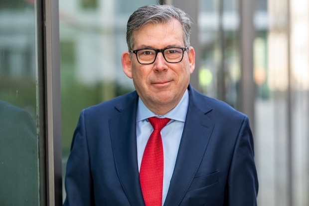 Claus Hecher, BNP Paribas AM