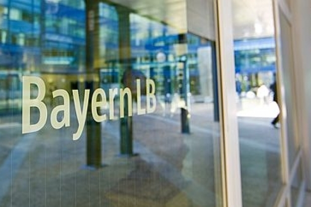 Bayernlb Verkleinert Belegschaft Unternehmen 12 19 Fonds Professionell